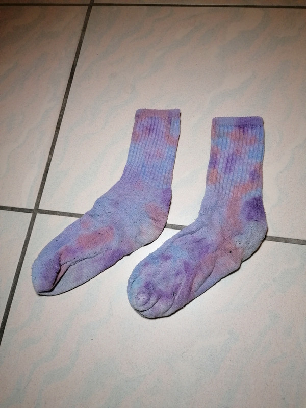 Lila Batik-Socken