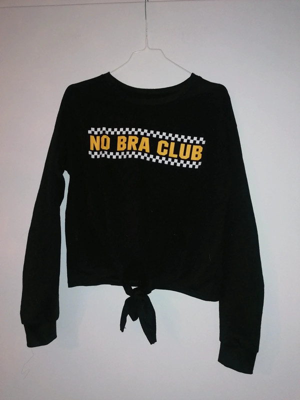 No Bra Club Pullover
